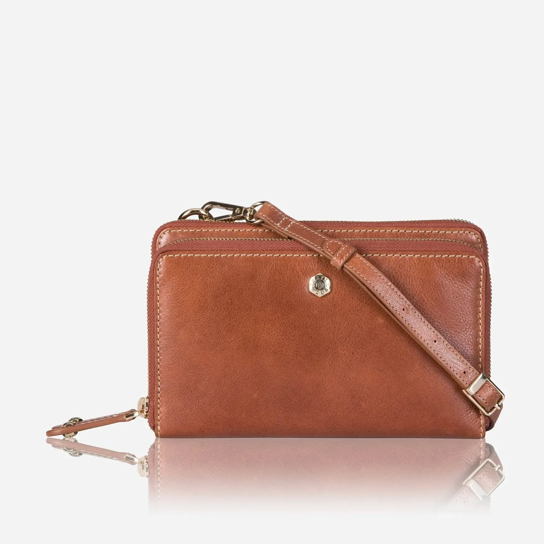 Chic Tan Women's Handbag with Customizable Strap Options