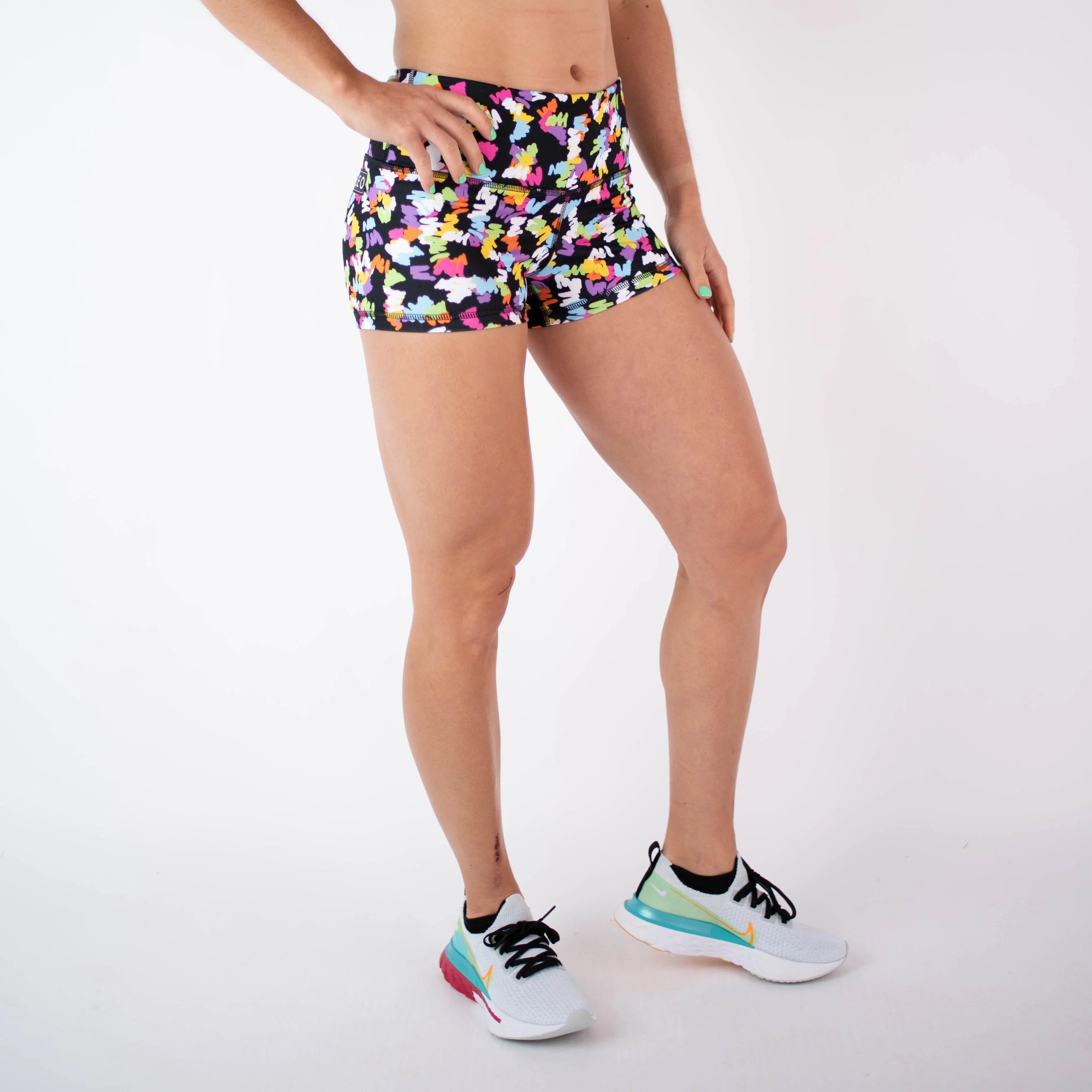 FLEO Bright Dash Shorts (High-rise Original)