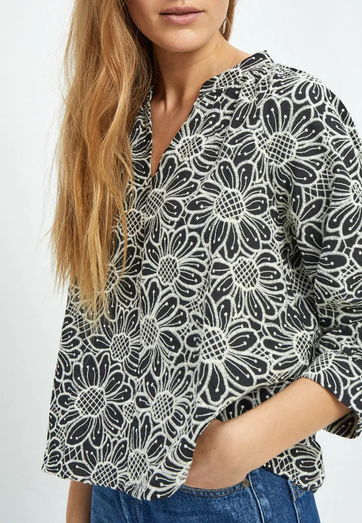 MSMaila Embroidery Blouse - Black