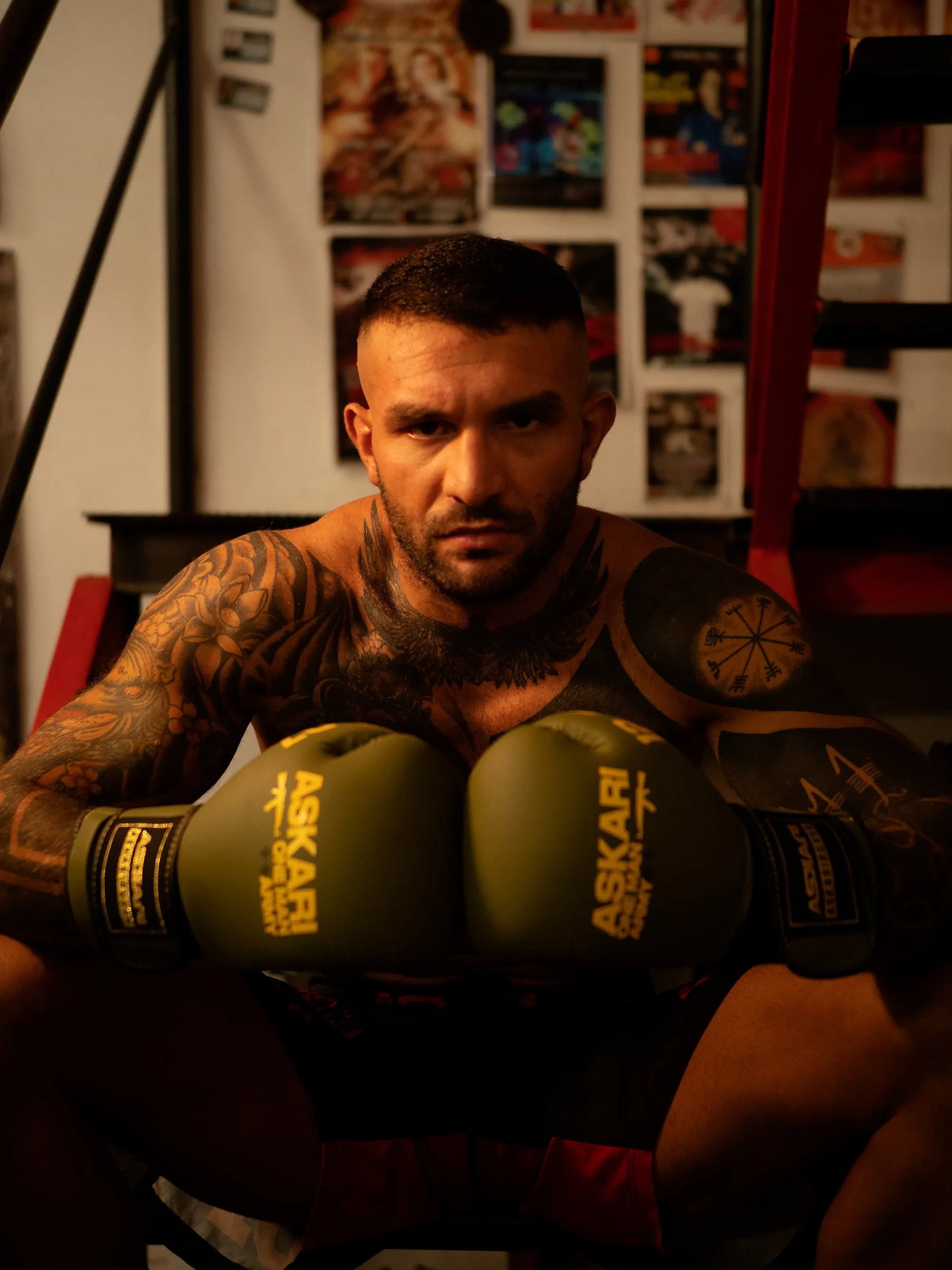 "ONE MAN ARMY" BOXING GLOVES
