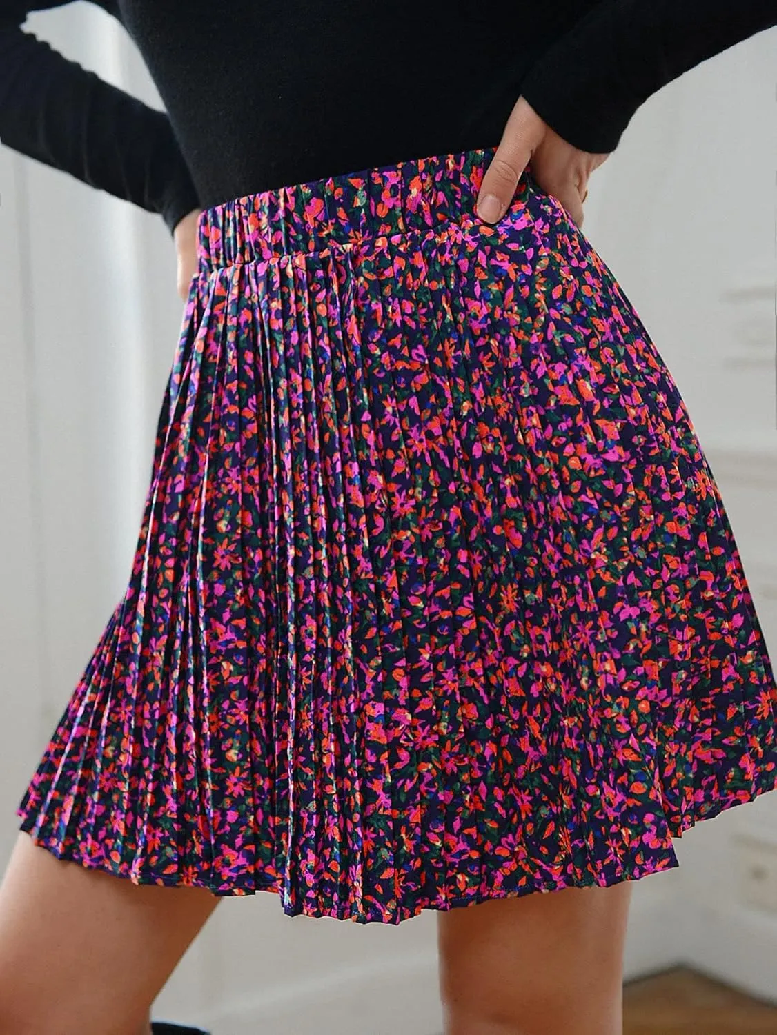 SweatyRocks Women's High Waist Mini Pleated Skater Skirt Flared A-Line Floral Short Skirt