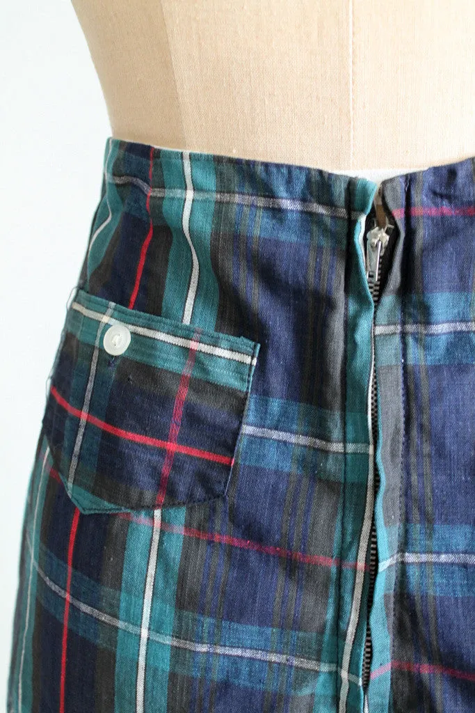 Vintage 1950s High Waisted Plaid Pin Up Shorts