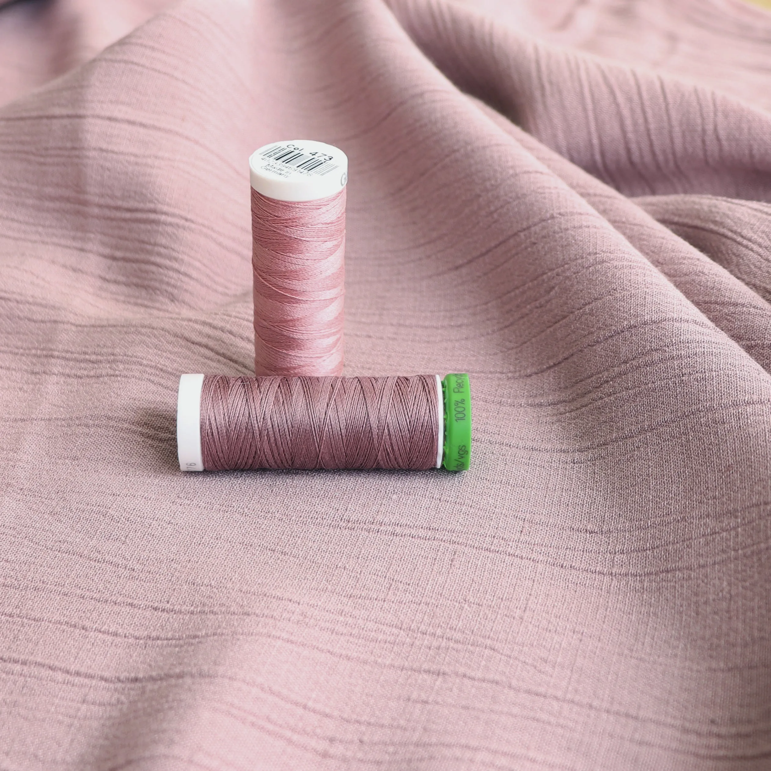 Viscose Linen Crinkle - Blush - END OF BOLT 72cm
