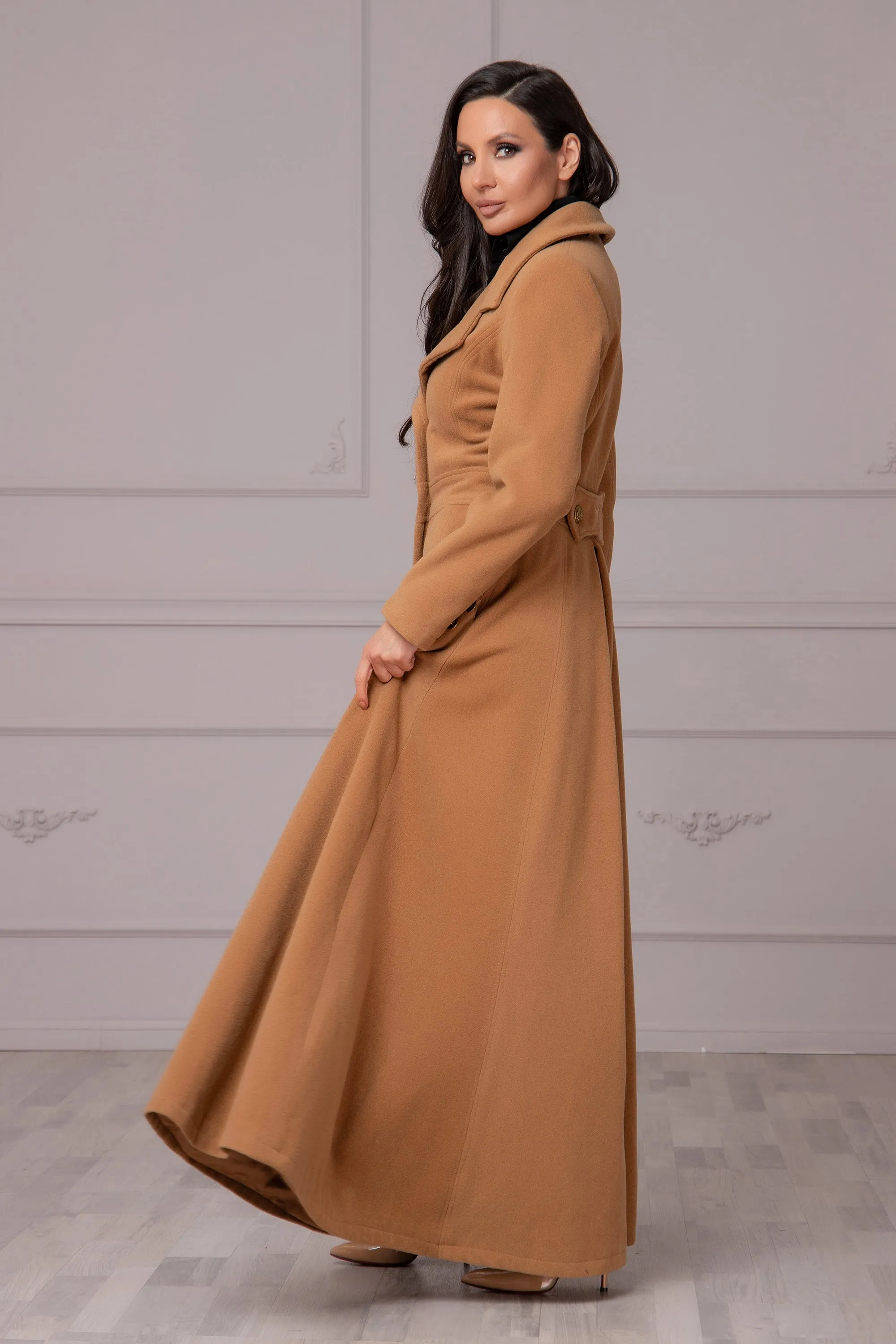 WARM MAXI CAMEL COAT