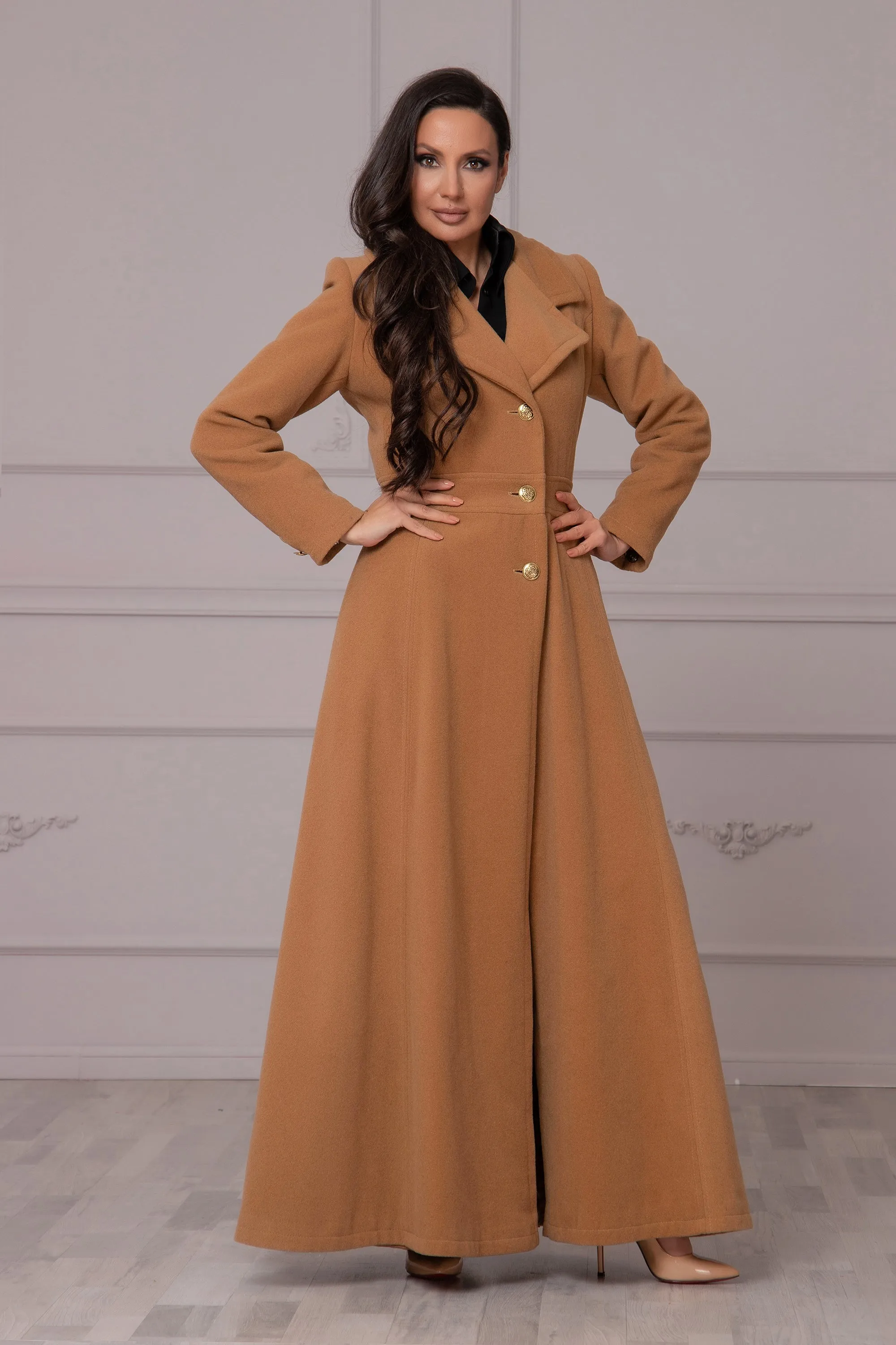 WARM MAXI CAMEL COAT